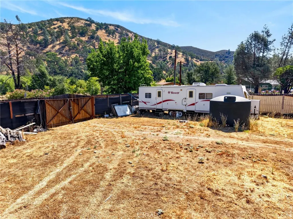 3865 Spring Valley, Clearlake Oaks, CA — listing photo 1