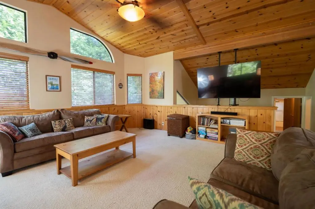 1265 Spring Valley Way, Arnold, CA — listing photo 1