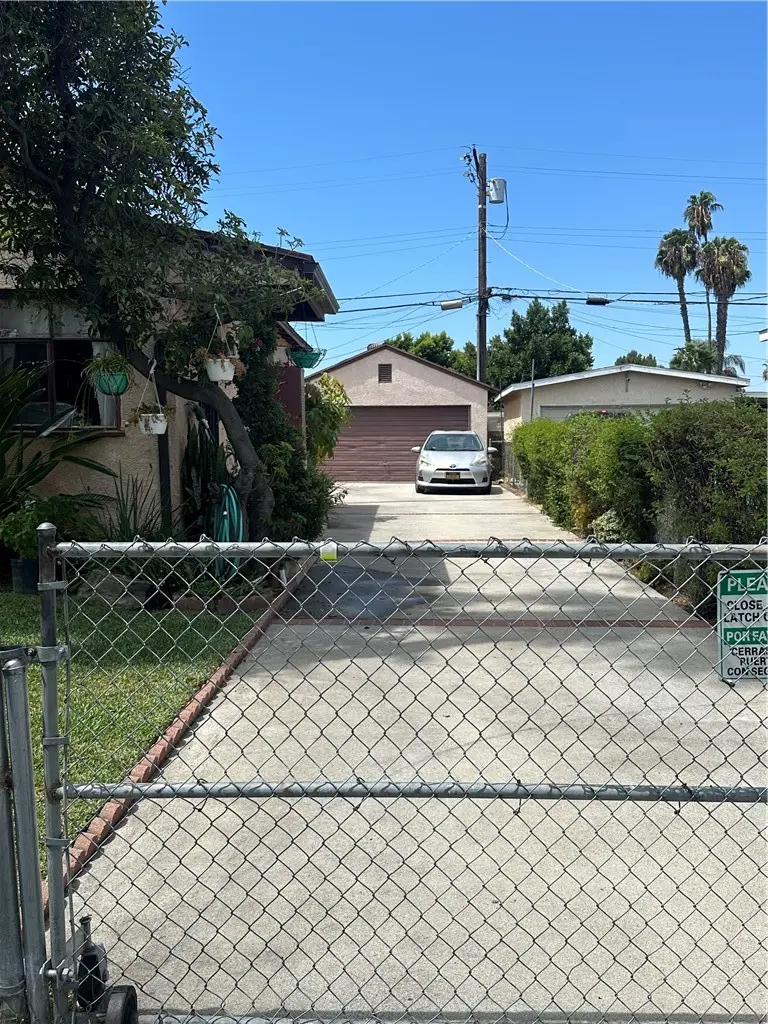 8719 Tilden, Panorama City, CA — listing photo 1
