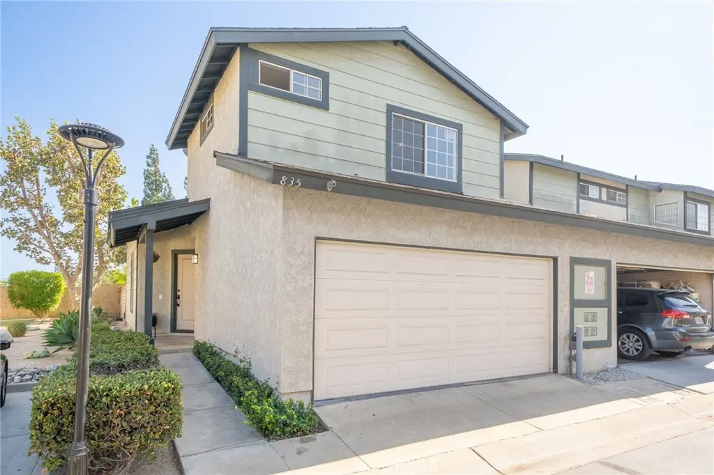 835 Maitland Privado, Ontario, CA — listing photo 1