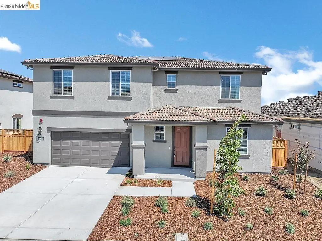 Single Family Residence for sale at 516 Spruce Way, Oakley, CA featuring 5 beds and 3 baths