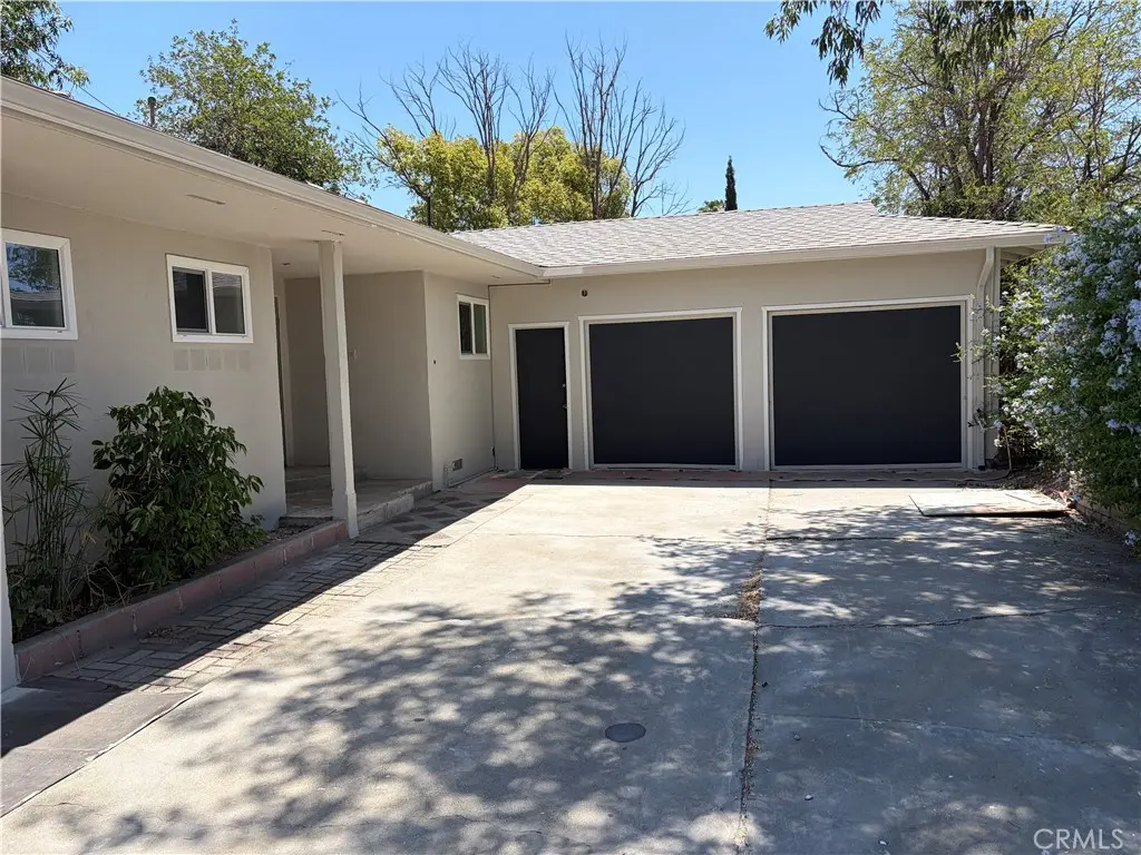 149 W Grove, Rialto, CA — listing photo 1