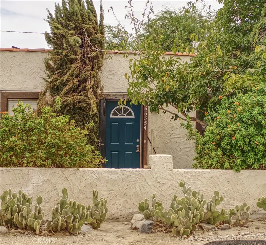 6655 Split Rock Avenue, 29 Palms, CA — listing photo 1