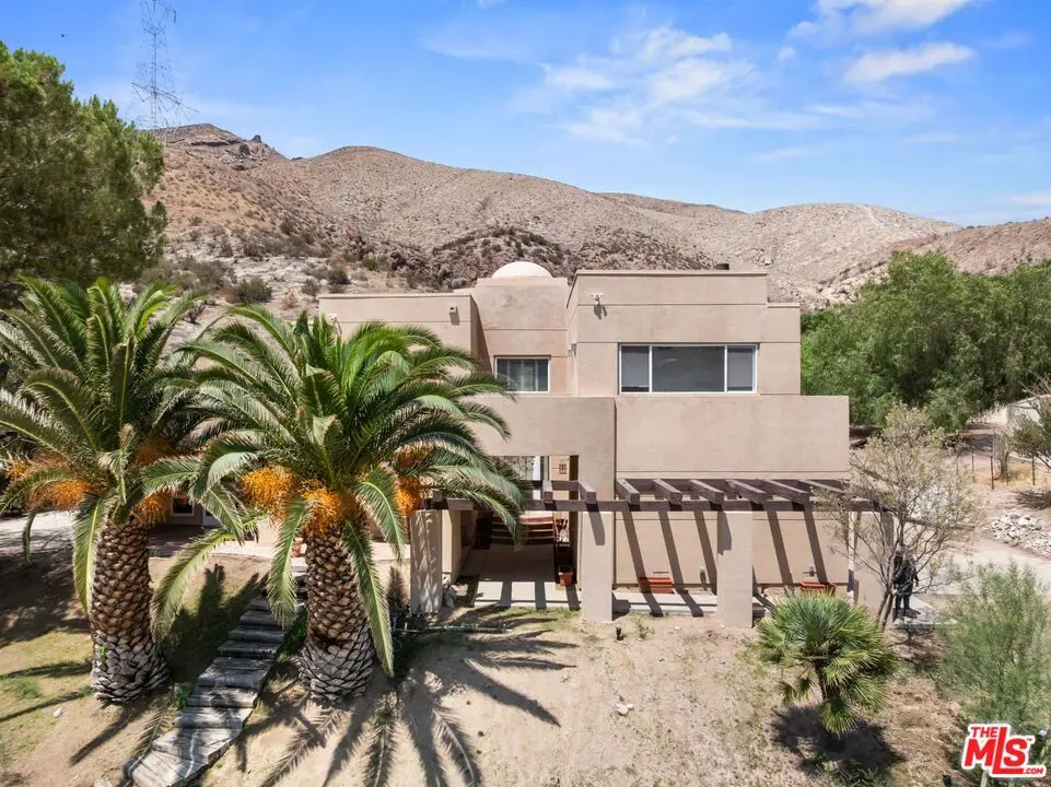 5255 Soledad Canyon Road, Acton, CA — listing photo 1