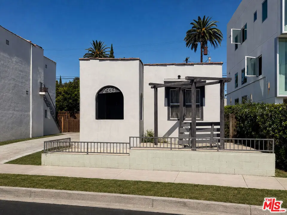 Residential Income for sale at 2933 S La Brea Avenue, Los Angeles, CA featuring 3 beds and 2 baths