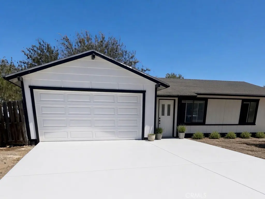 40754 179th E, Lancaster, CA — listing photo 1
