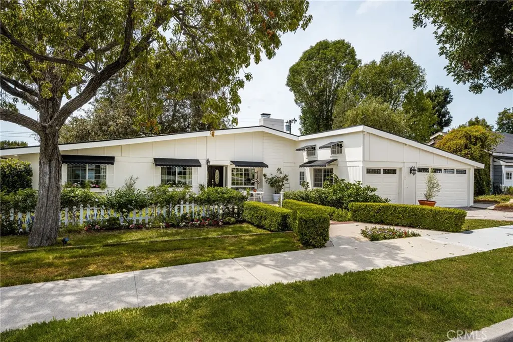 1132 Foothill Boulevard, North Tustin, CA — listing photo 1