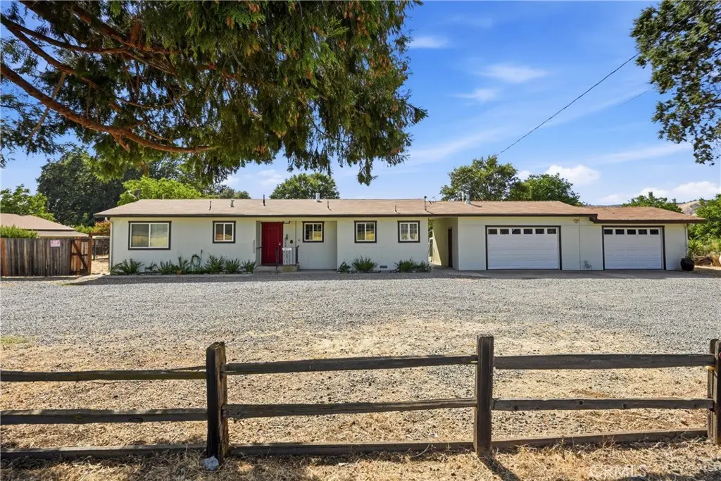 Single Family Residence for sale at 2875 Old Highway 53, Clearlake, CA featuring 3 beds and 5 baths