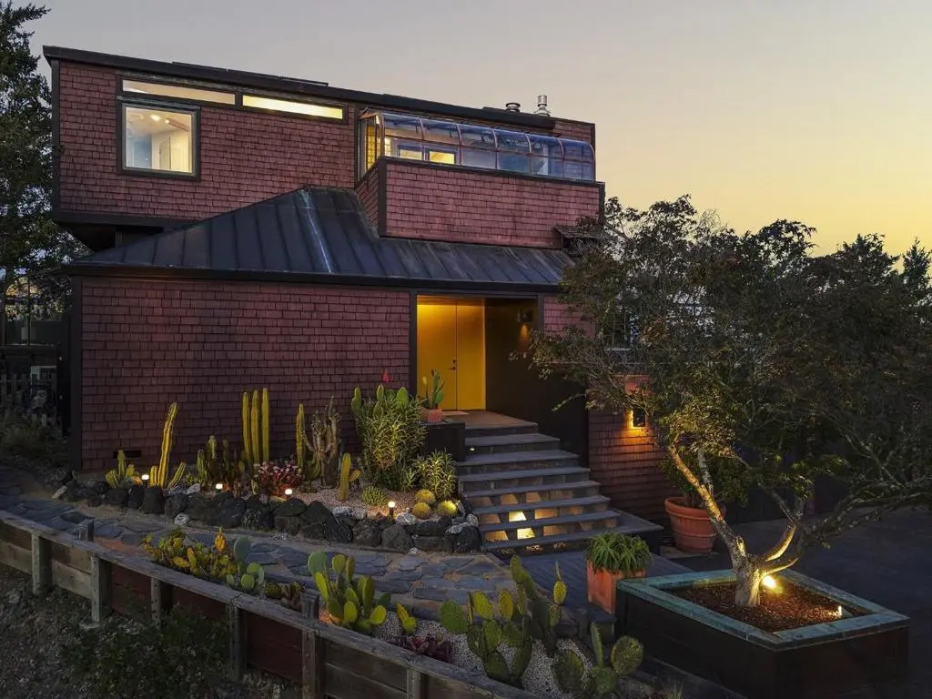 Single Family Residence for sale at 400 Endlich Drive, Santa Cruz, CA featuring 2 beds and 3 baths