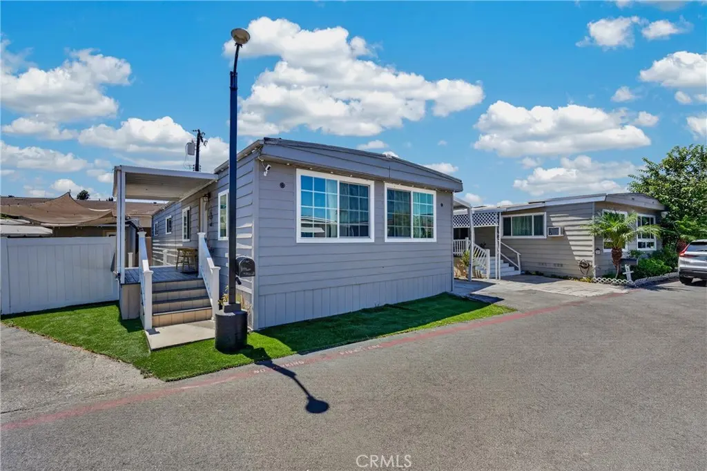 150 E De Anza Lane 150, Tustin, CA — listing photo 1