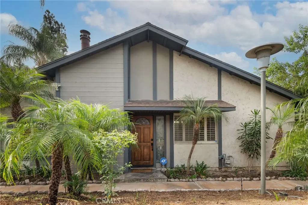 Condominium for sale at 6168 Avenue Juan Diaz, Riverside, CA featuring 3 beds and 2 baths