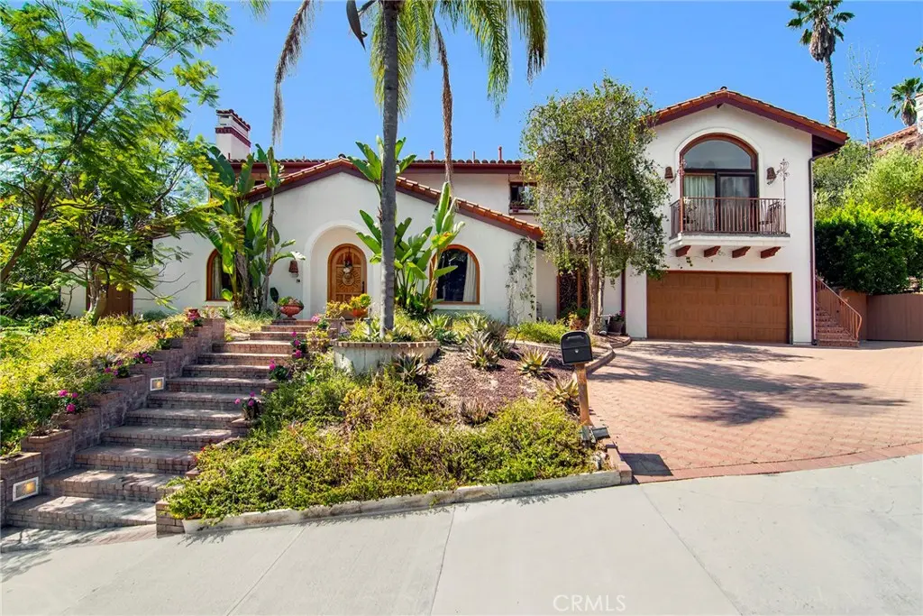 18690 Pasadero Drive, Tarzana, CA — listing photo 1