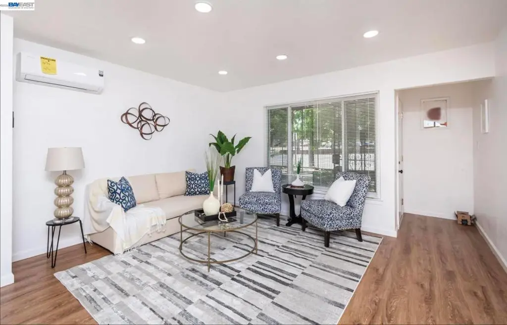 Single Family Residence for rent at 2257 Edison Ave, Sacramento, CA featuring 4 beds and 2 baths
