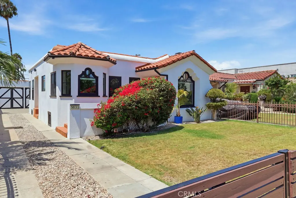 Single Family Residence for sale at 3031 9th Avenue, Los Angeles, CA featuring 3 beds and 3 baths
