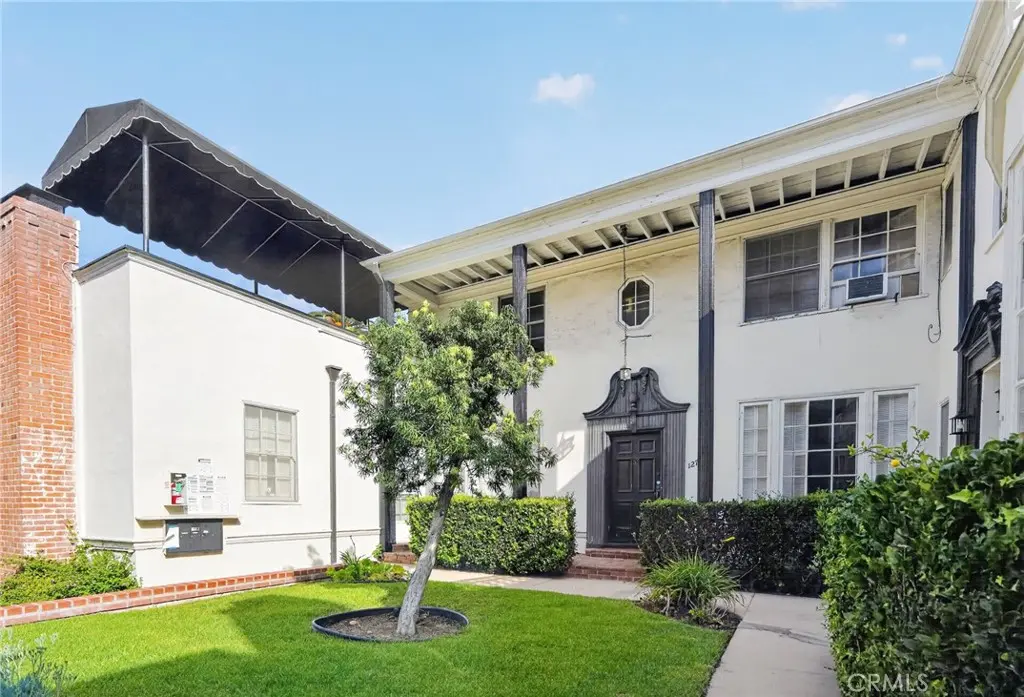 1274 S Beverly Glen, Los Angeles, CA — listing photo 1