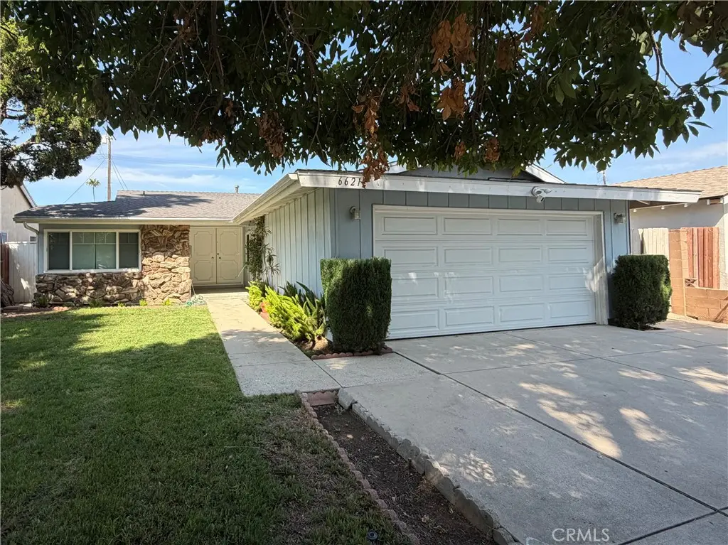 6621 Whitman Avenue, Lake Balboa, CA — listing photo 1