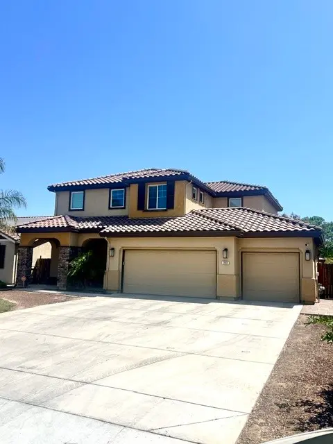 2009 Gus Villalta, Los Banos, CA — listing photo 1