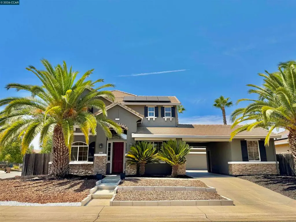 Single Family Residence for sale at 1672 Allenwood Cir, Lincoln, CA featuring 5 beds and 3 baths
