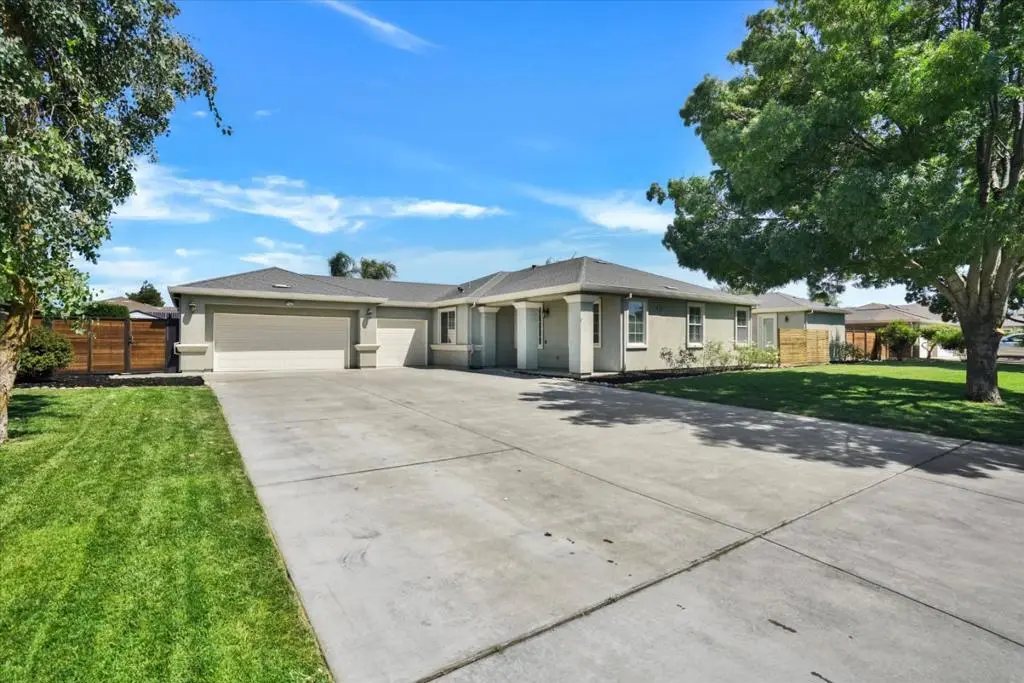 Single Family Residence for sale at 28252 S Lindly Lane, Tracy, CA featuring 4 beds and 3 baths