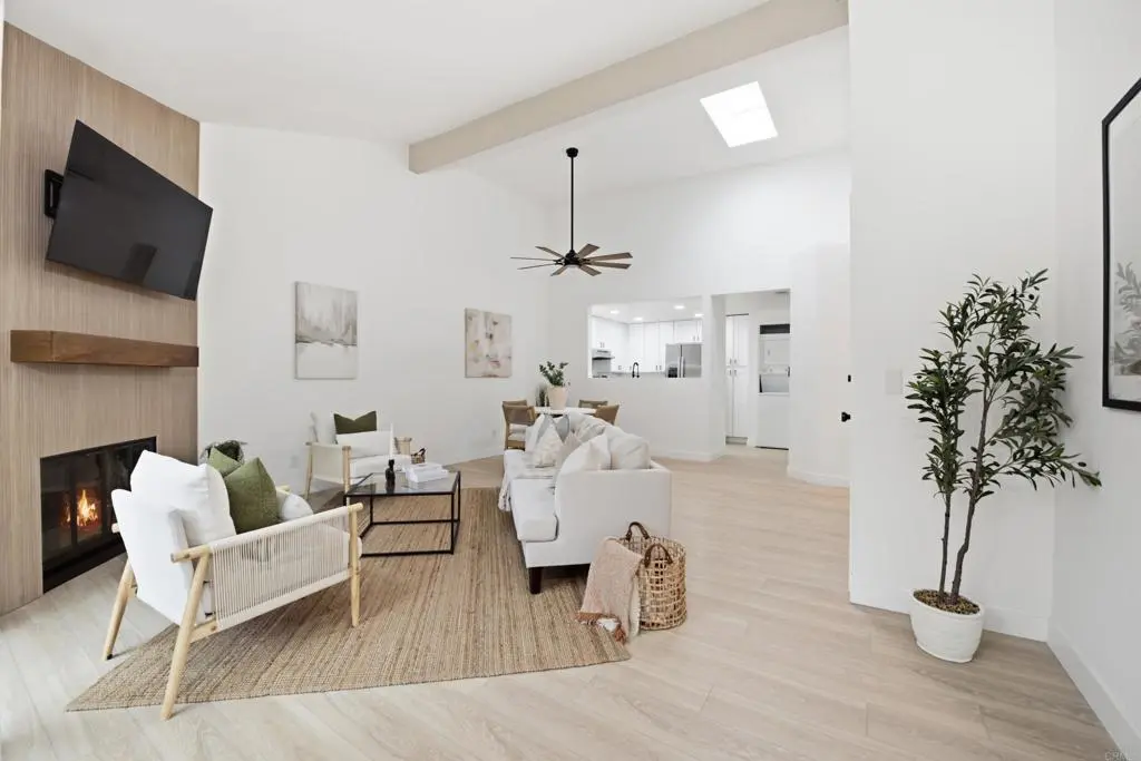 980 Lupine Hills Drive 83, Vista, CA — listing photo 1