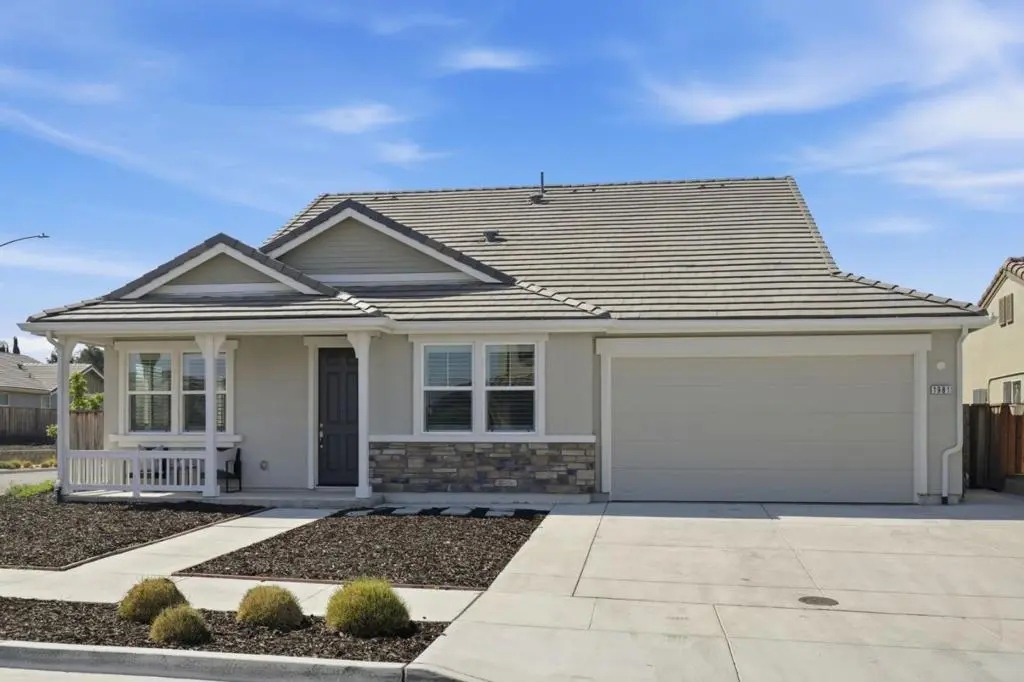 Single Family Residence for sale at 1981 Dylan Street, Hollister, CA featuring 4 beds and 3 baths