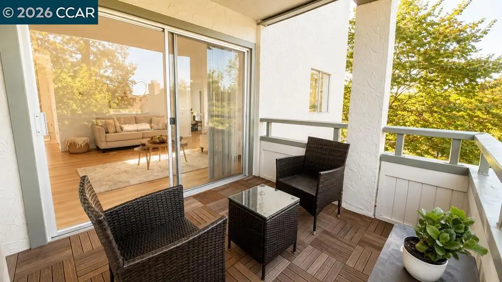 Condominium for sale at 4033 Terra Granada Dr 6A, Walnut Creek, CA featuring 1 bed and 1 bath