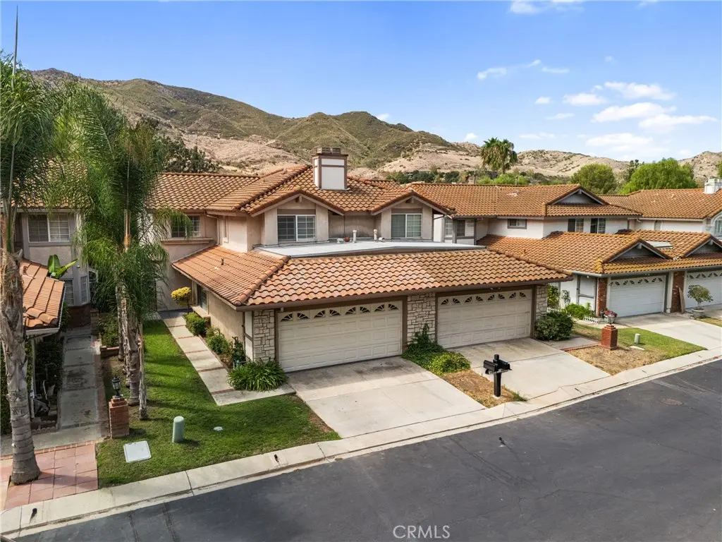 Townhouse for sale at 30112 Elizabeth Court, Agoura Hills, CA featuring 3 beds and 3 baths