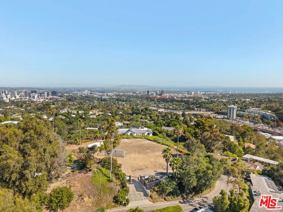 780 Linda Flora Drive, Los Angeles, CA — listing photo 1