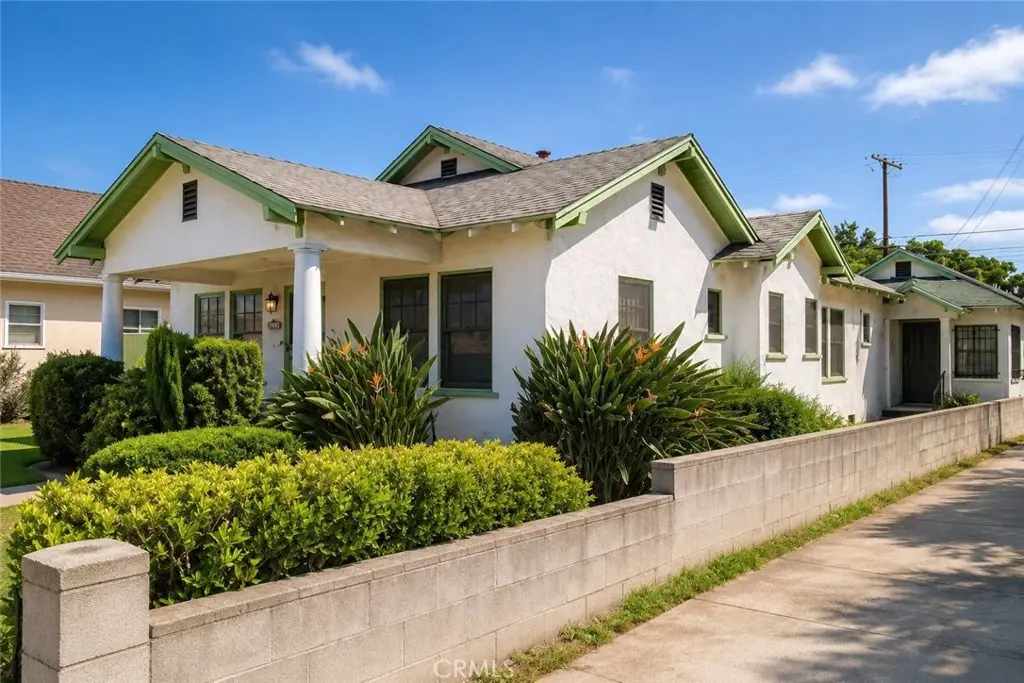 Single Family Residence for sale at 4215 S Budlong, Los Angeles, CA featuring 3 beds and 2 baths