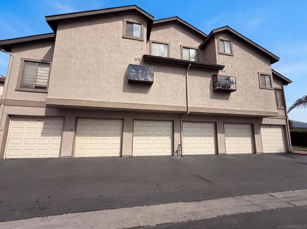Condominium for sale at 3625 Avocado Village 130, La Mesa, CA featuring 2 beds and 2 baths