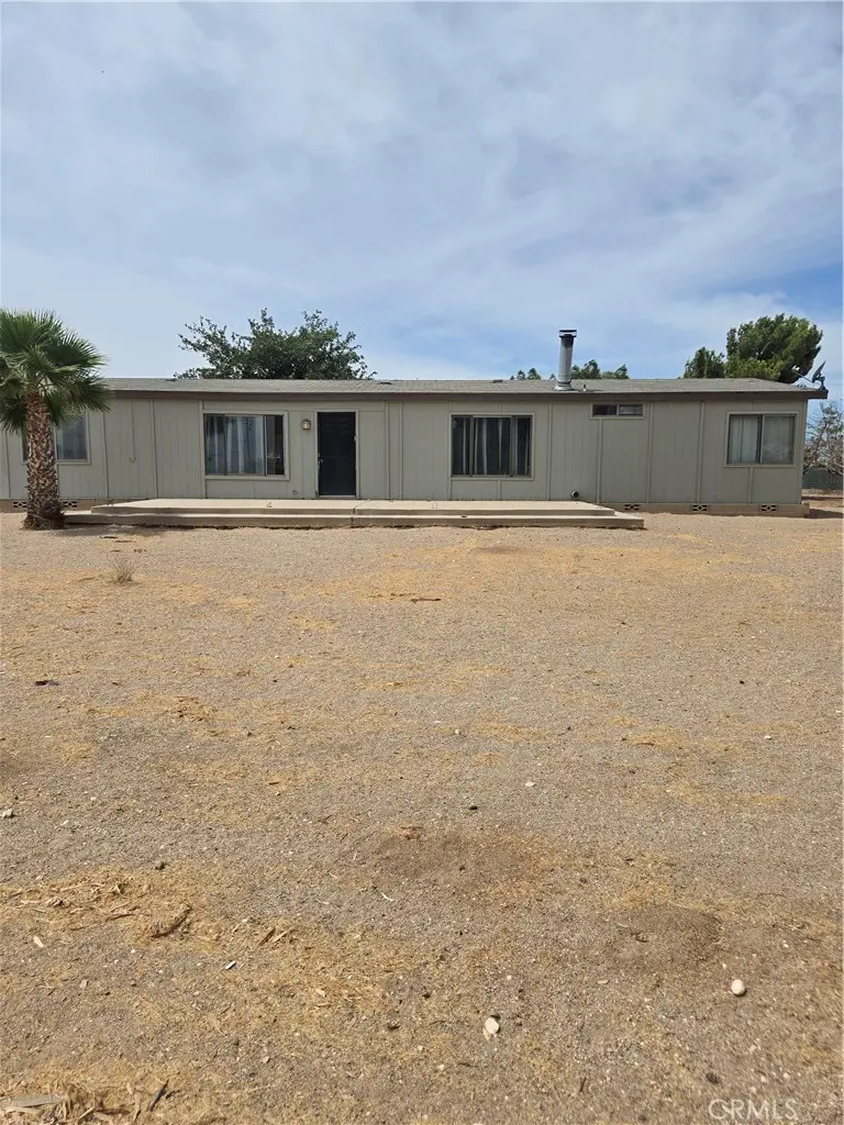 11131 Sycamore Street, Victorville, CA — listing photo 1