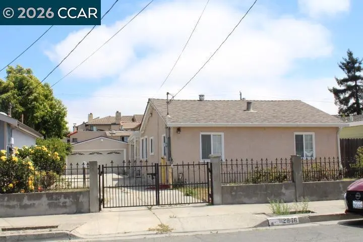 Single Family Residence for rent at 2846 20Th St, San Pablo, CA featuring 4 beds and 2 baths