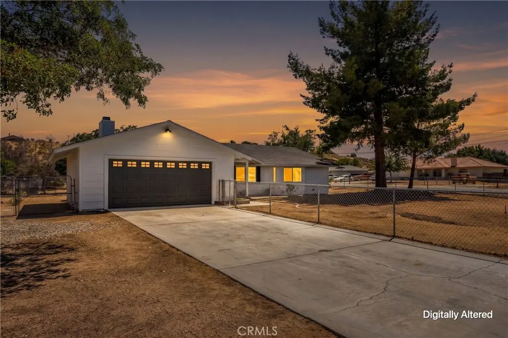 17405 Adobe, Hesperia, CA — listing photo 1