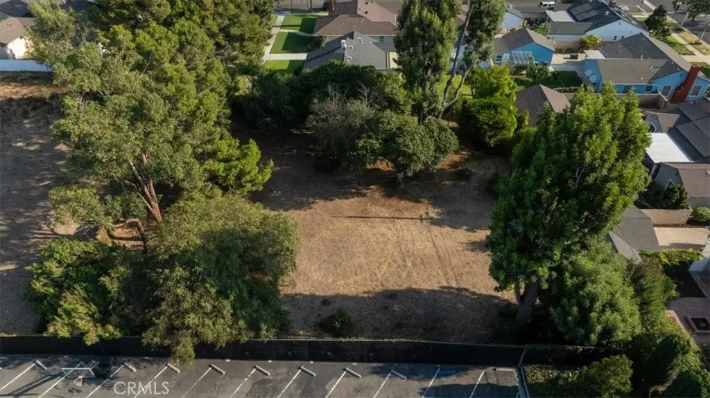 1517 Freeman, Santa Ana, CA — listing photo 1