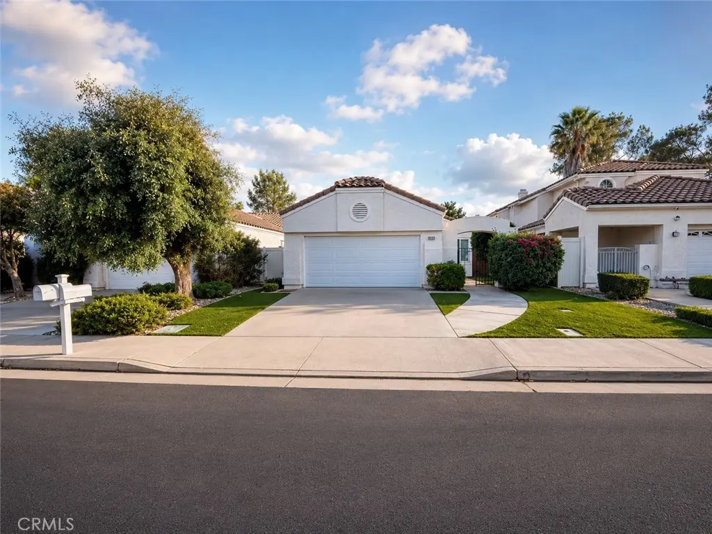 Single Family Residence for sale at 28446 Champions, Menifee, CA featuring 3 beds and 2 baths