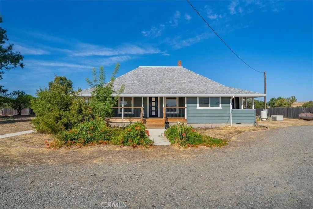 20060 Corning, Corning, CA — listing photo 1