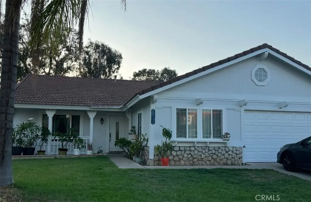 Single Family Residence for sale at 15135 Calle Renfro, Moreno Valley, CA featuring 3 beds and 2 baths