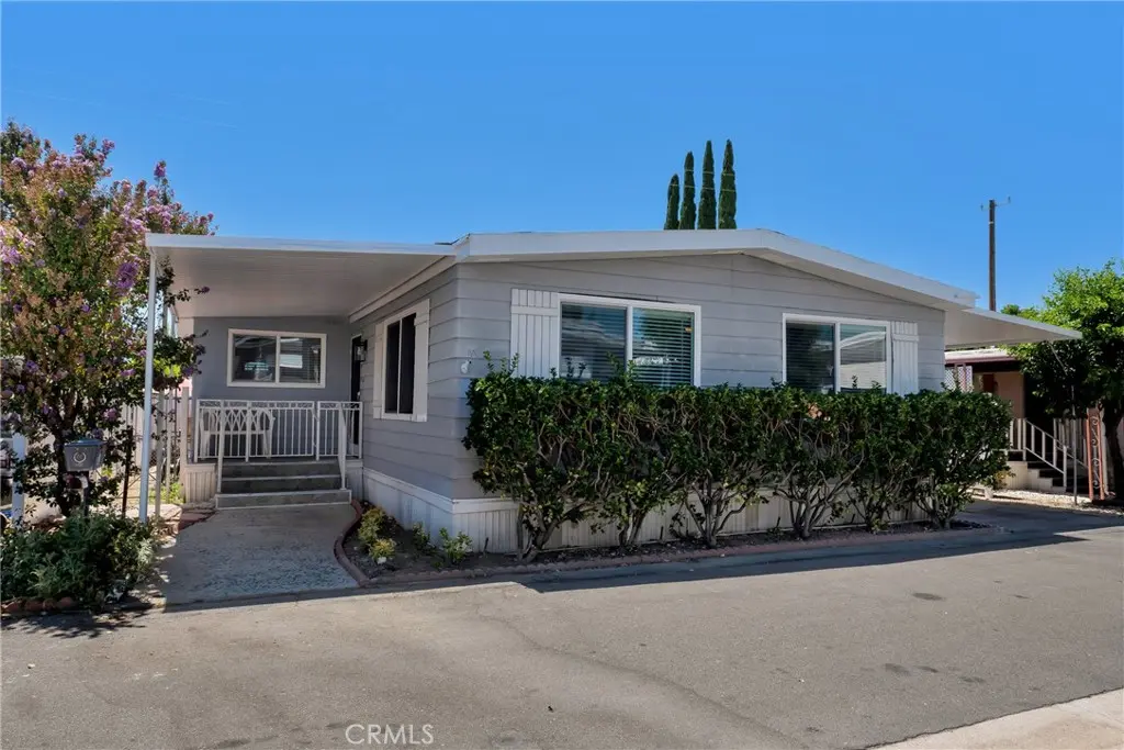 8801 Eton Ave 86, Canoga Park, CA — listing photo 1