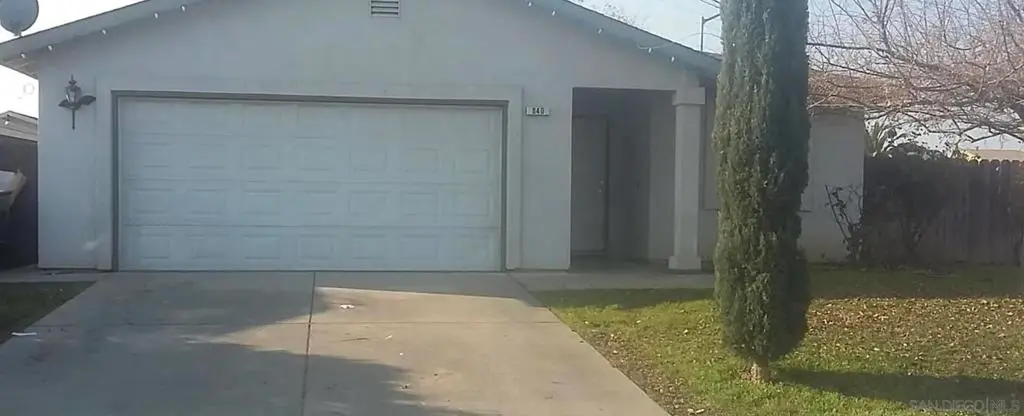 840 Drysdale Way, Madera, CA — listing photo 1