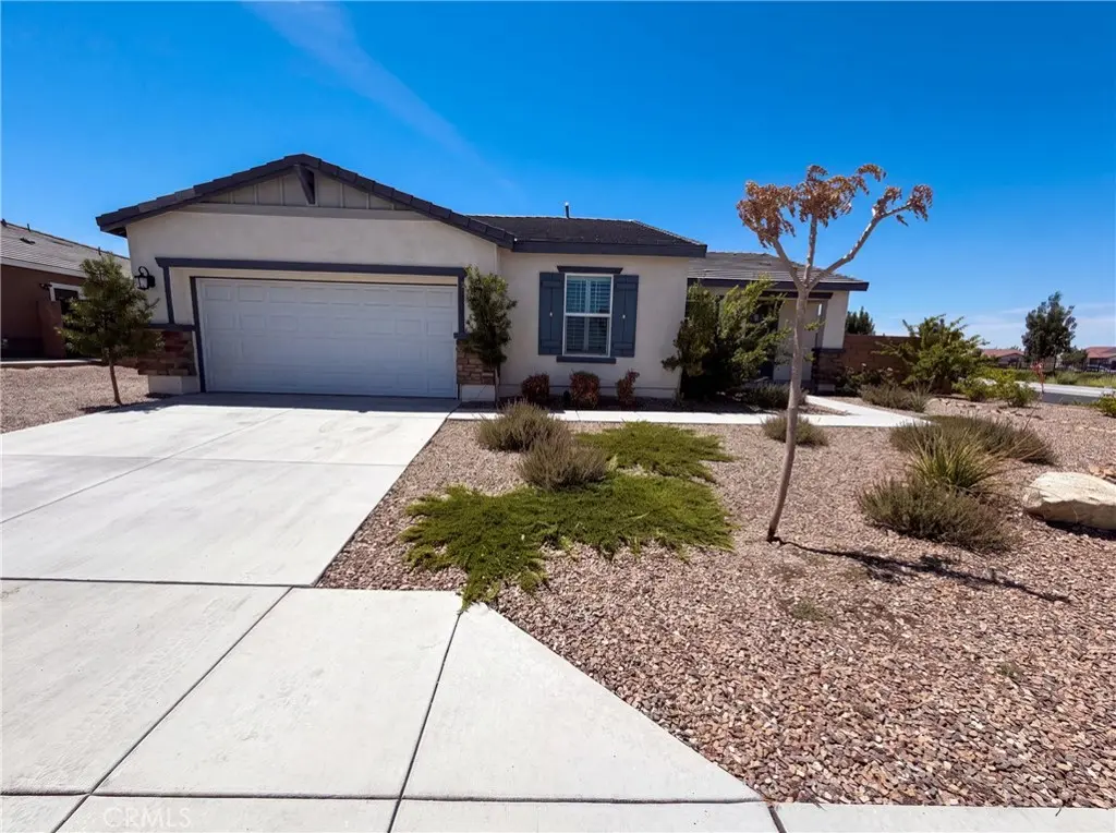 Single Family Residence for sale at 11550 Halter, Victorville, CA featuring 4 beds and 2 baths