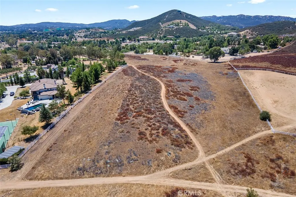 19049 Vista De Cielo, Murrieta, CA — listing photo 1