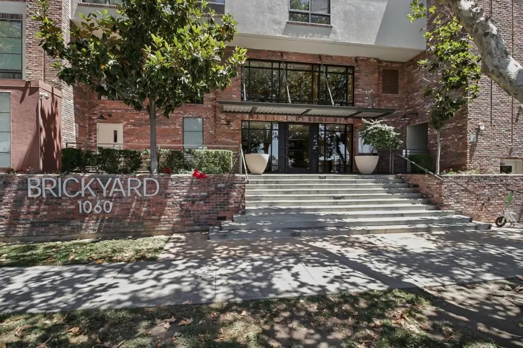 Condominium for sale at 1060 S 3rd Street 339, San Jose, CA featuring 1 bed and 1 bath