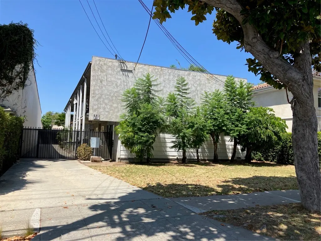 Residential Lease for rent at 251 N Craig Avenue 1, Pasadena, Los Angeles County, CA featuring 1 bed and 1 bath