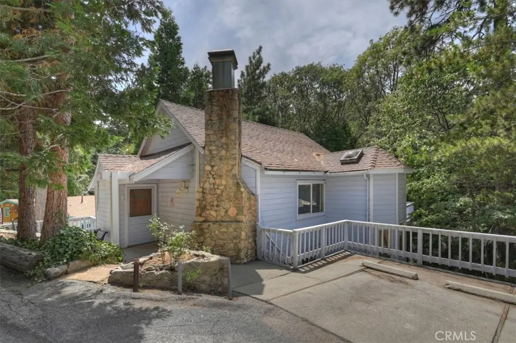 932 Cedar Drive, Crestline, CA — listing photo 1
