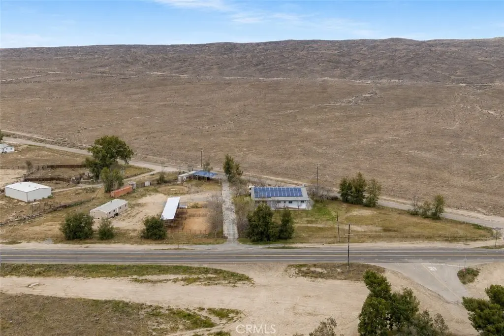 28106 Highway 119, Taft, CA — listing photo 1