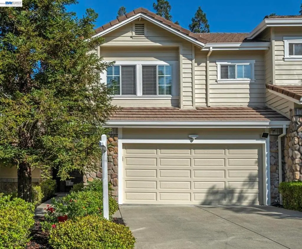 Townhouse for sale at 210 Wood Valley Pl, Danville, CA featuring 4 beds and 3 baths