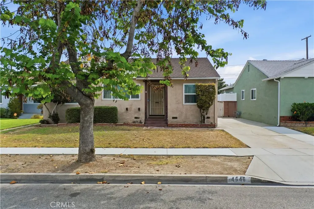 4646 Deeboyar Avenue, Lakewood, CA — listing photo 1