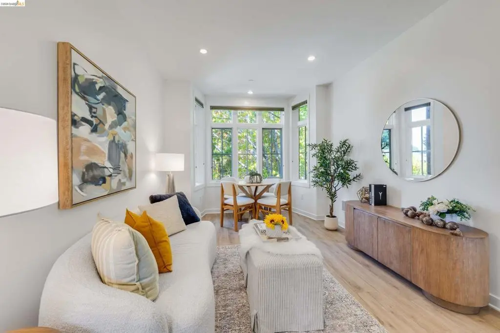 Condominium for sale at 2628 Telegraph Ave 303, Berkeley, CA featuring 2 beds and 1 bath