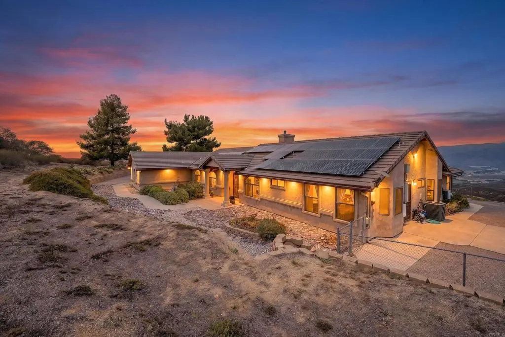 21012 N Burma Road, Ramona, CA — listing photo 1
