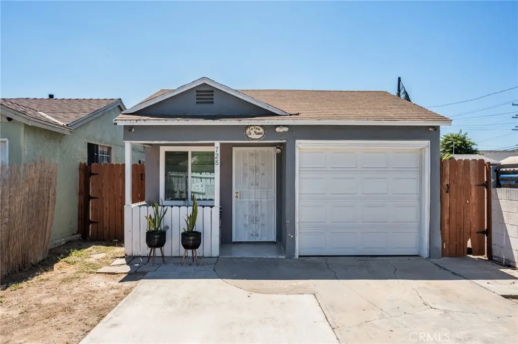 728 W Cressey, Compton, CA — listing photo 1